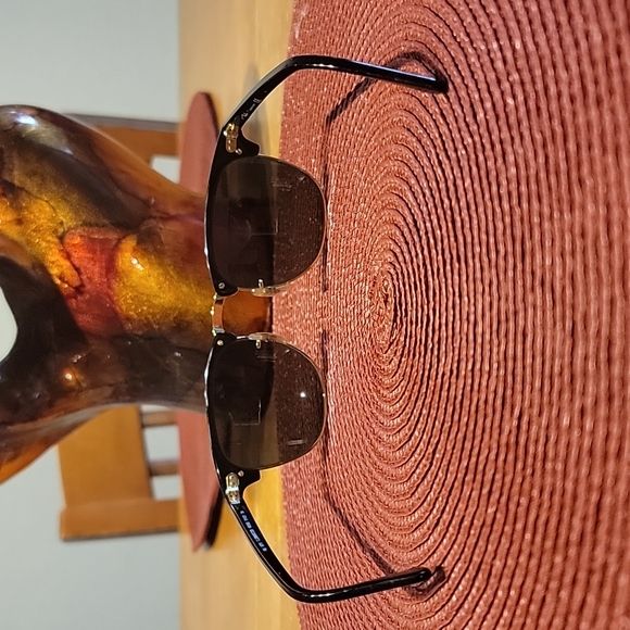 Ray Ban RB 3016 Clubmaster sunglasses - Picture 5 of 8